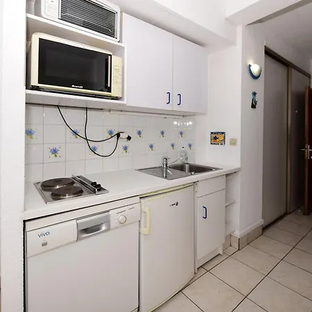 Apartment 4 Pers, Bord De Mer, Clim, Parking, Wifi - Fr-1-803-60 *